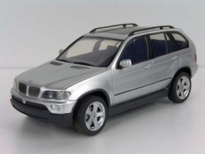 BMW X5 1:16 - 86048 Silverlit