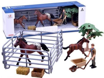 Koń i źrebie farmer zestaw malowane figurki konie zestaw 4